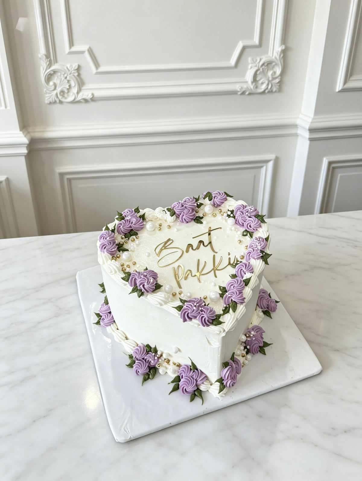 Golden Bloom cake from Saaaaiscakes Karachi
