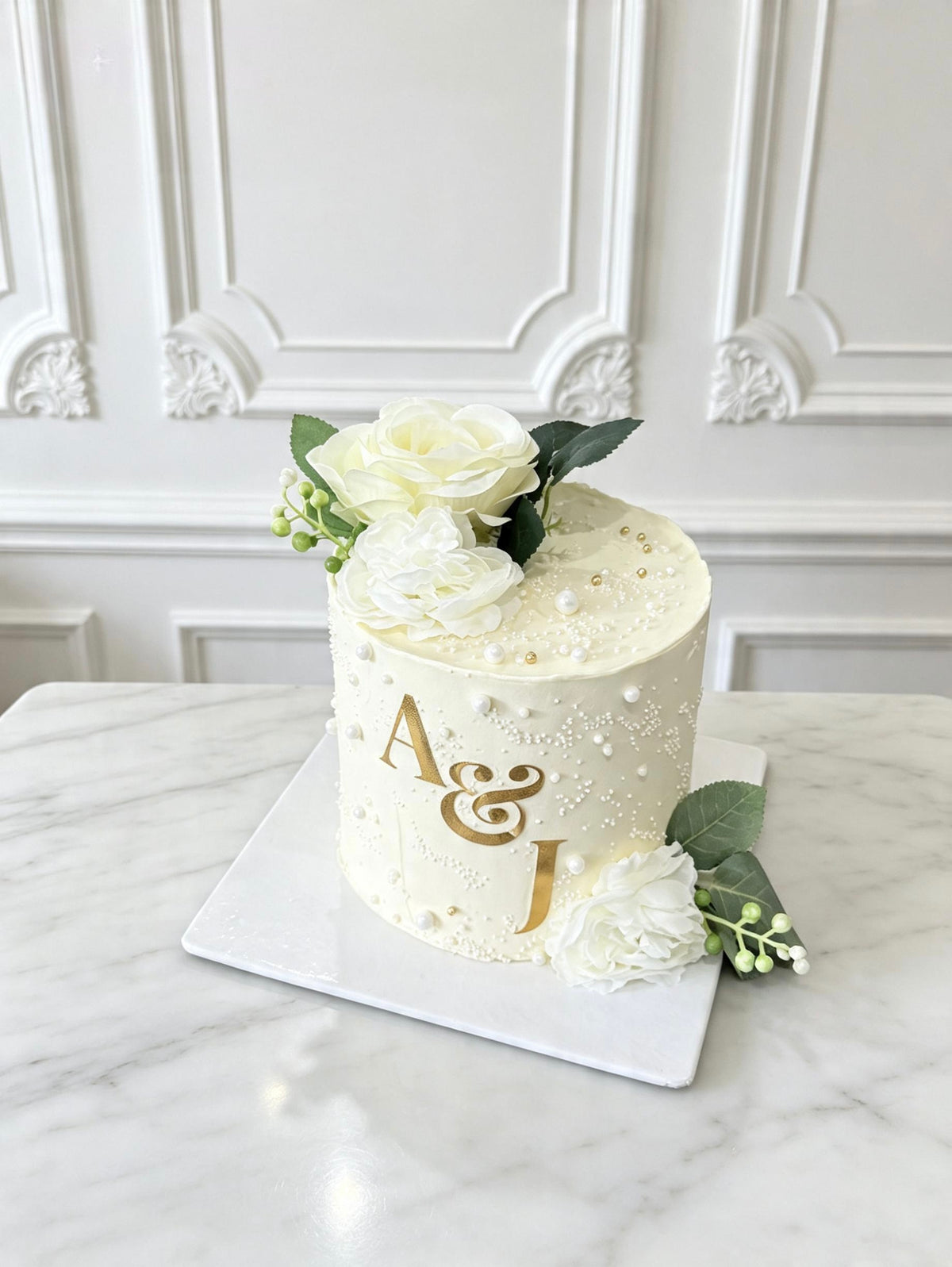 Pearl & Cream photo 2