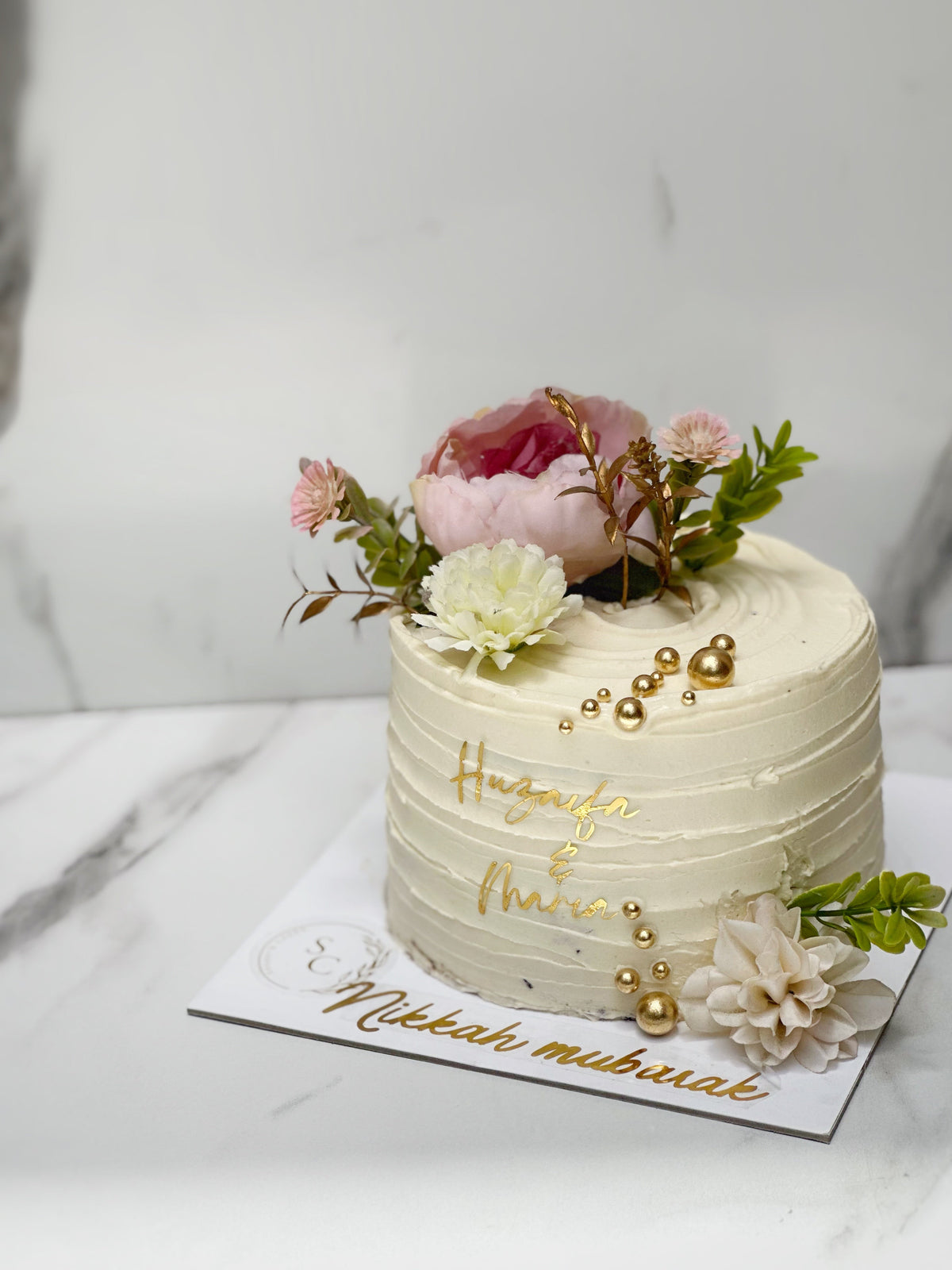 Eternal Bloom cake from Saaaaiscakes Karachi