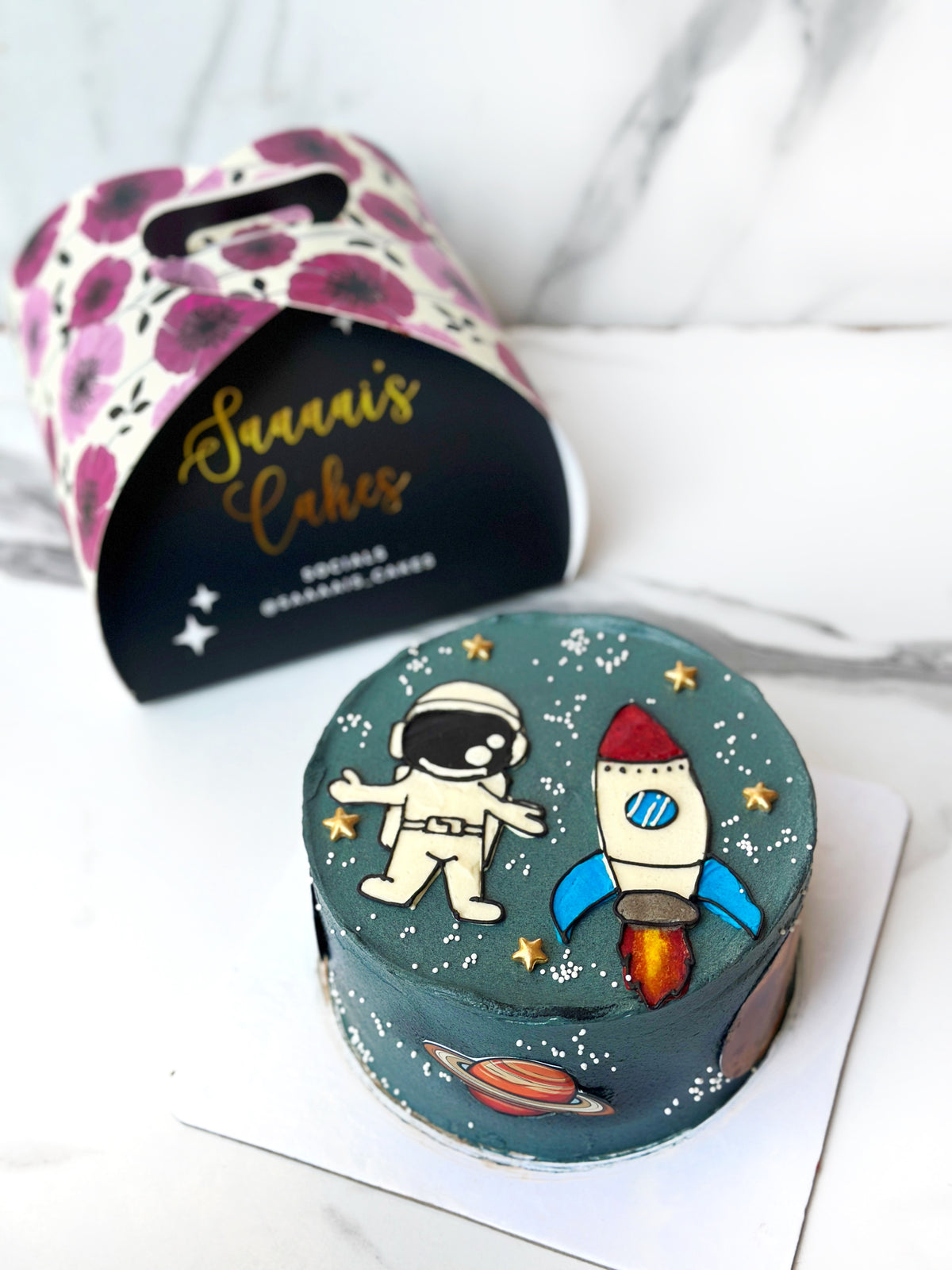 Little astro cake from Saaaaiscakes Karachi