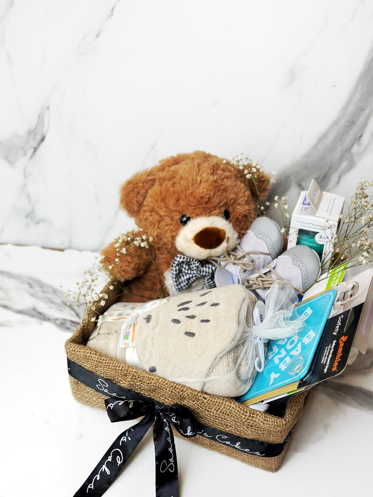 The Little Love Baby Hamper cake from Saaaaiscakes Karachi