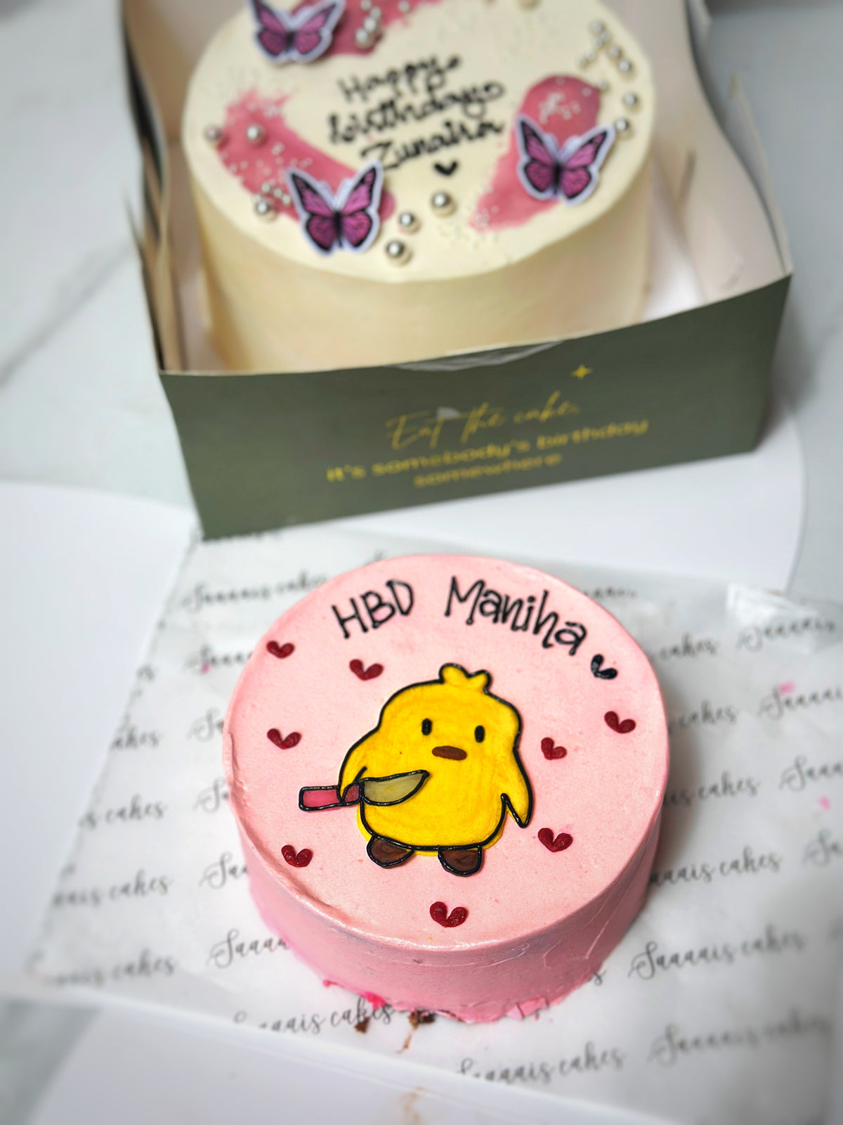 chick-en out cake from Saaaaiscakes Karachi